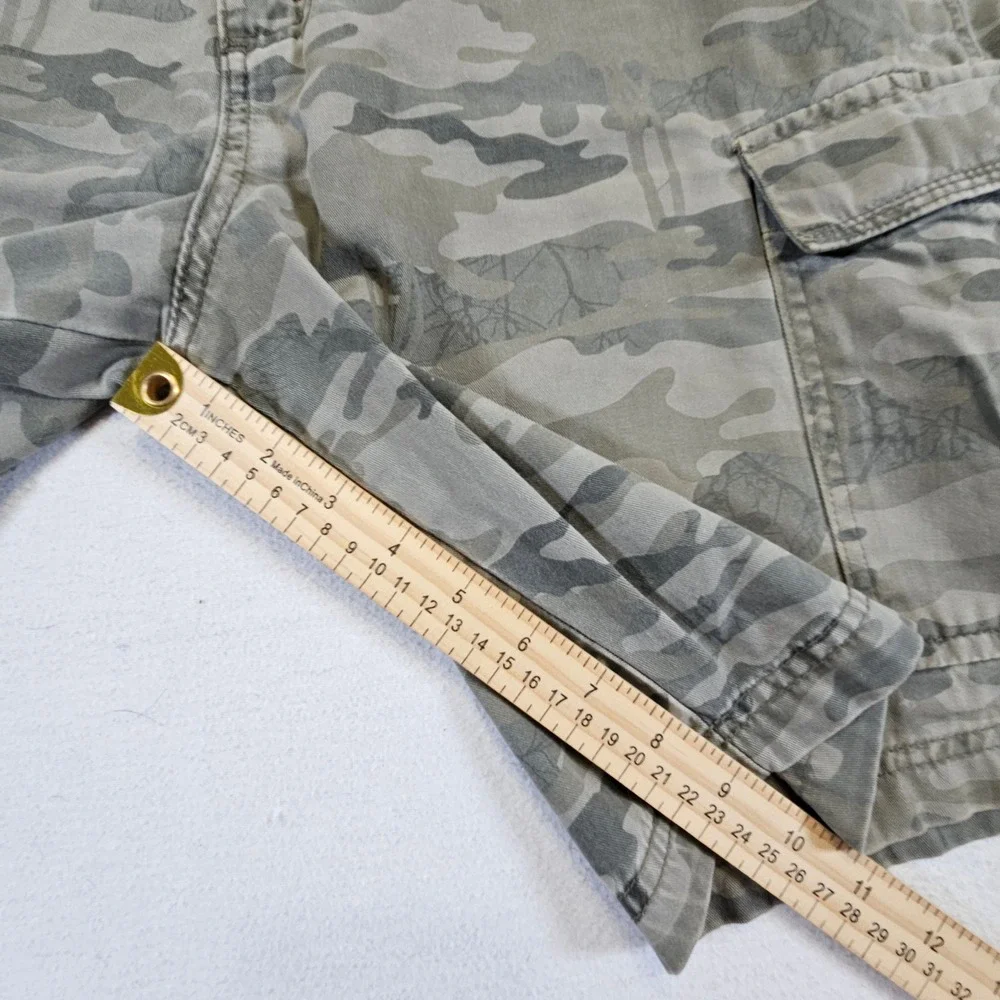 Wrangler Hero Mens Camo Cargo Shorts Green Tan‎ Cotton Utility Size 34 60CMW7E